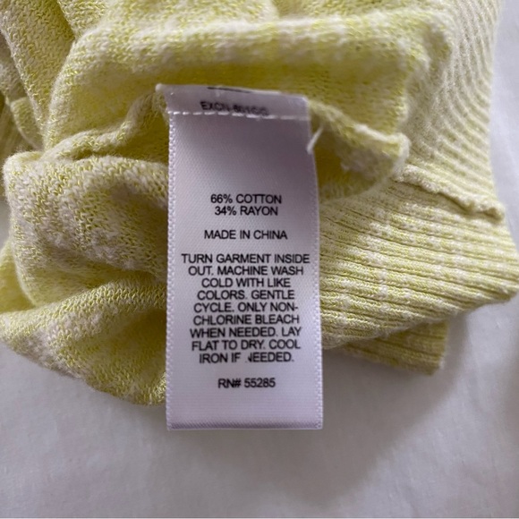 Bundle of Express V-Neck Lightweight Sweaters - Picture 6 of 7